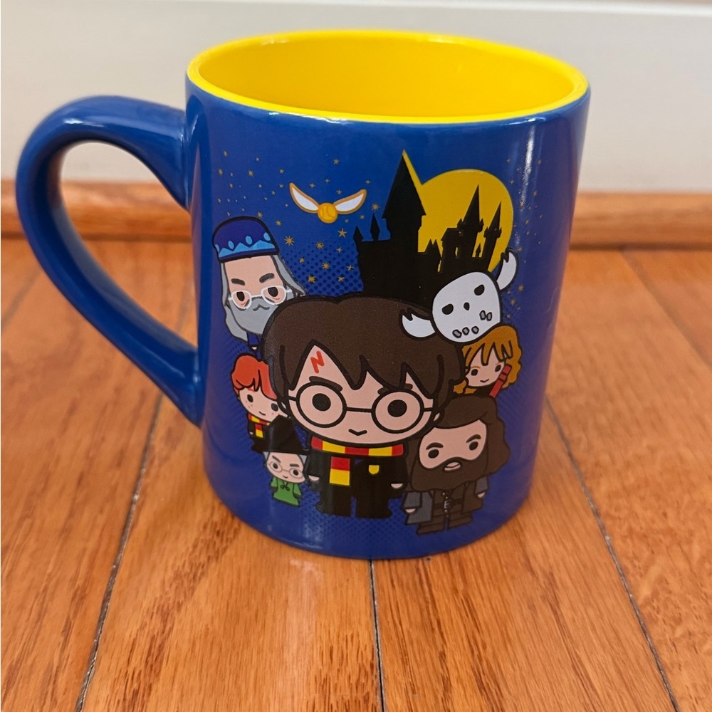 Harry Potter chibi cartoon characters ceramic mug blue Yellow Interior 14 oz